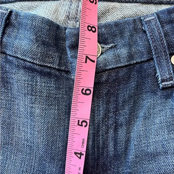7 For All Mankind Women’s Pink Stitch A Pocket Jeans. Boot Cut Size 29.