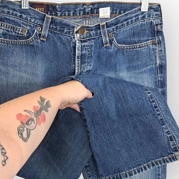 Abercrombie and Fitch Women's Y2K Button Fly Flare Jeans size 2 Regular
