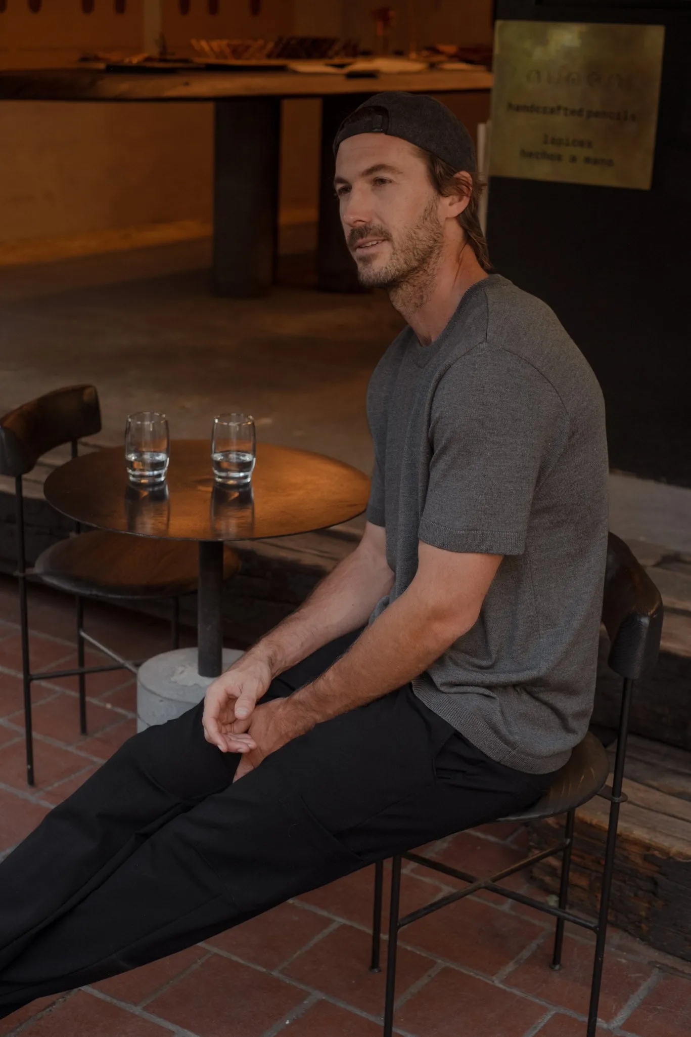 BASIC KNIT T-SHIRT - STORM GRAY