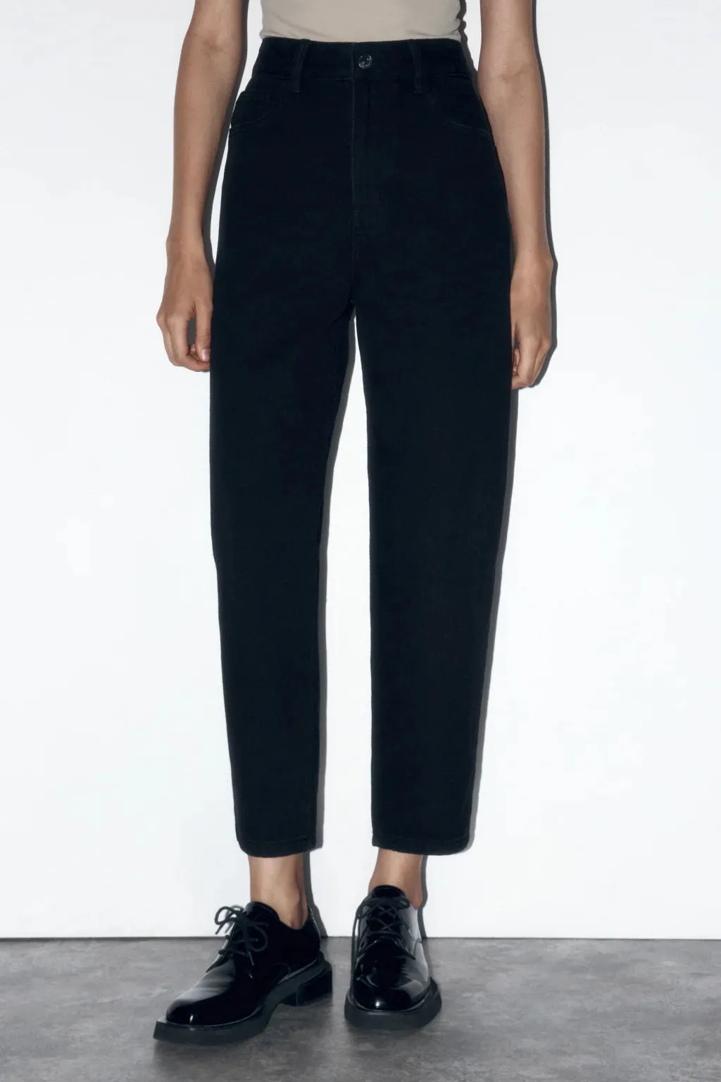 Black mom fit jeans