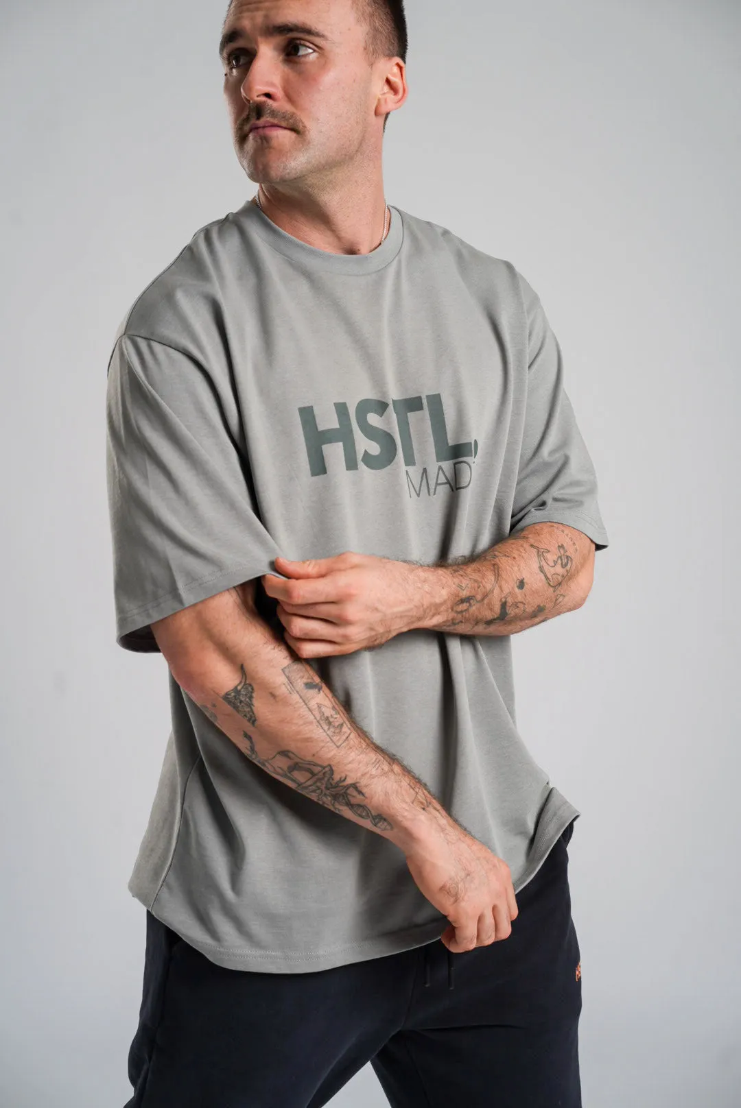 Core Oversized Logo Tee
