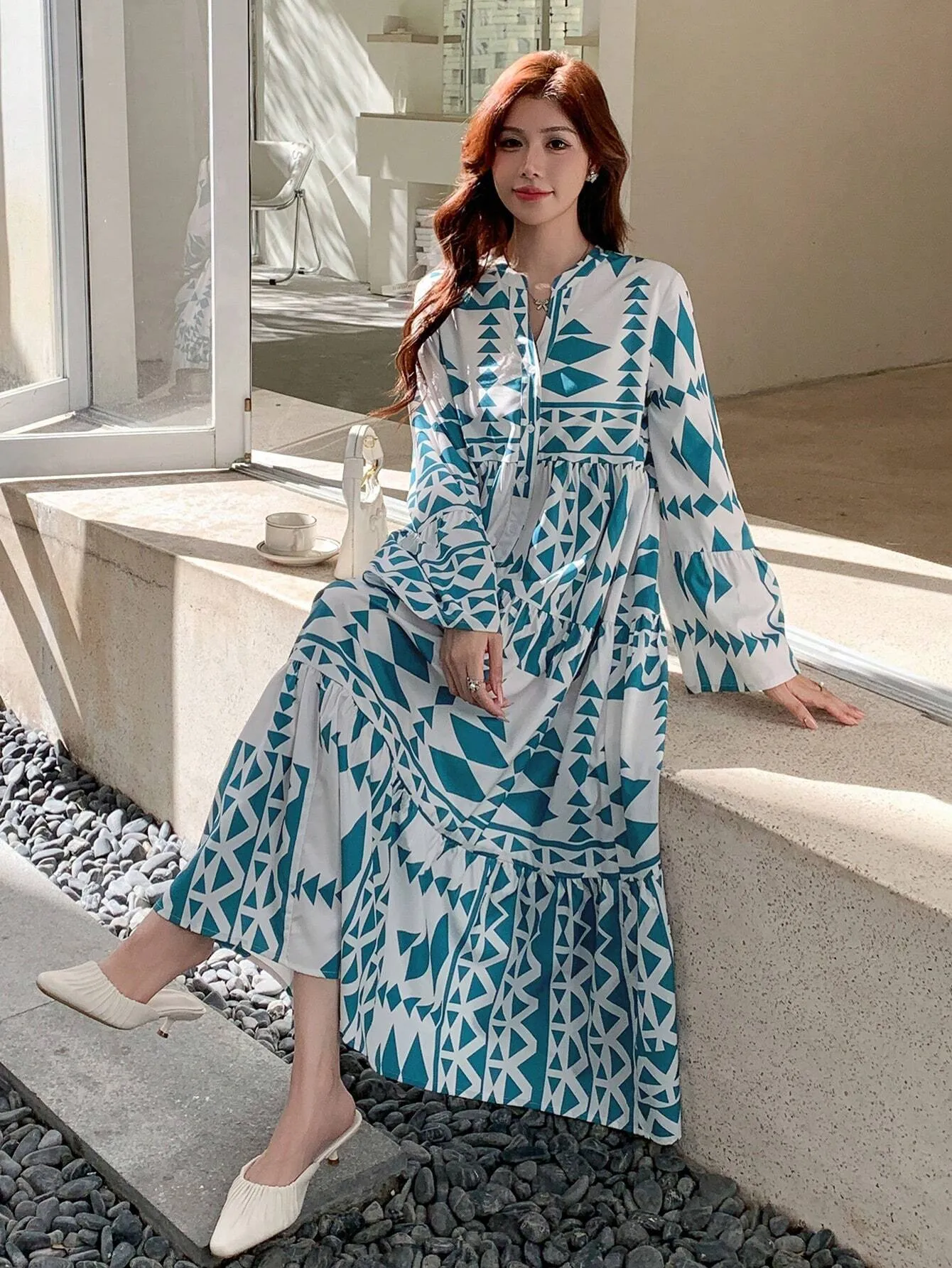 DAZY Geometric Pattern Printed V-Neck Flared Sleeve Loose Fit Dress