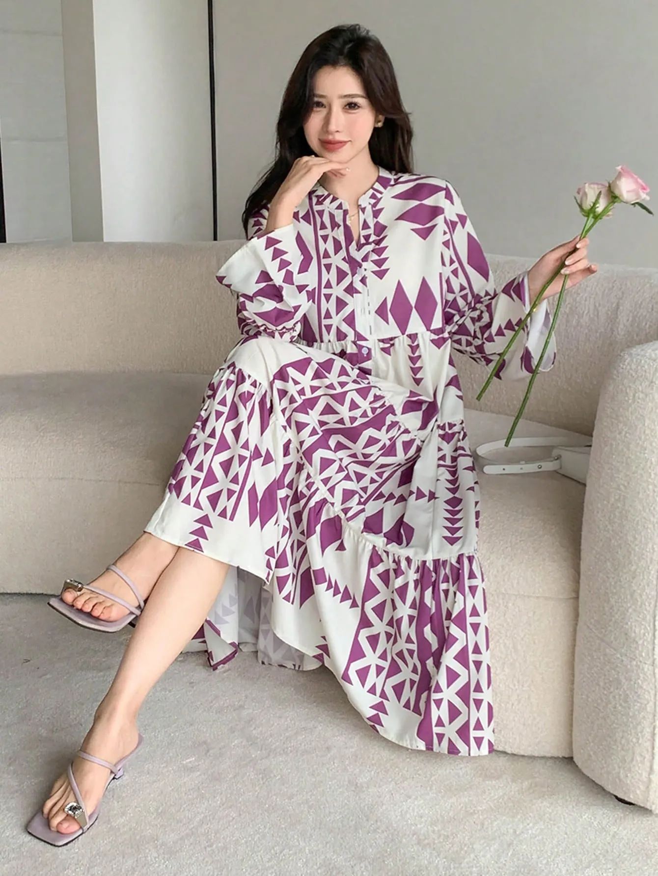DAZY Geometric Pattern Printed V-Neck Flared Sleeve Loose Fit Dress