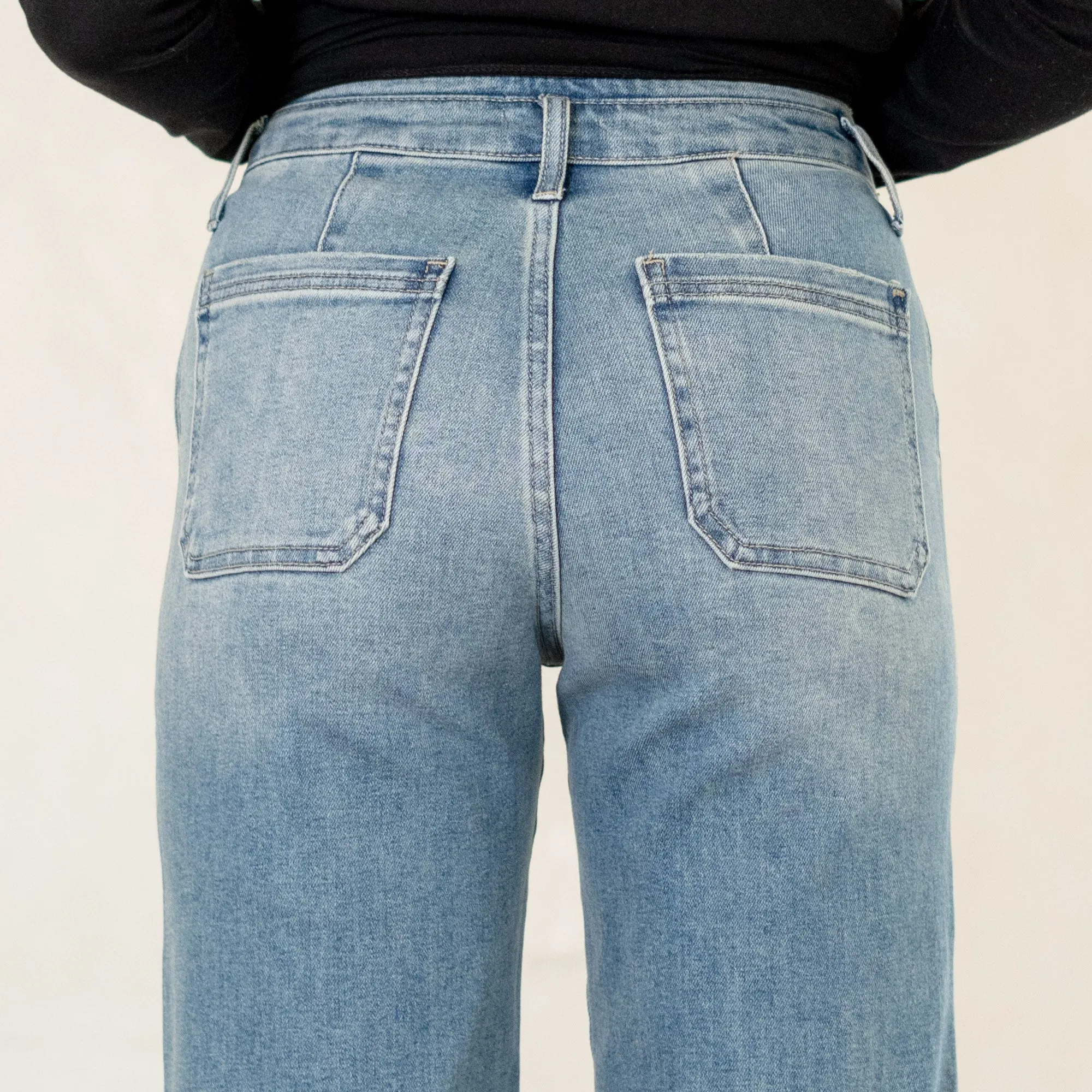 Devina Ultra High Rise Tapered  Fit