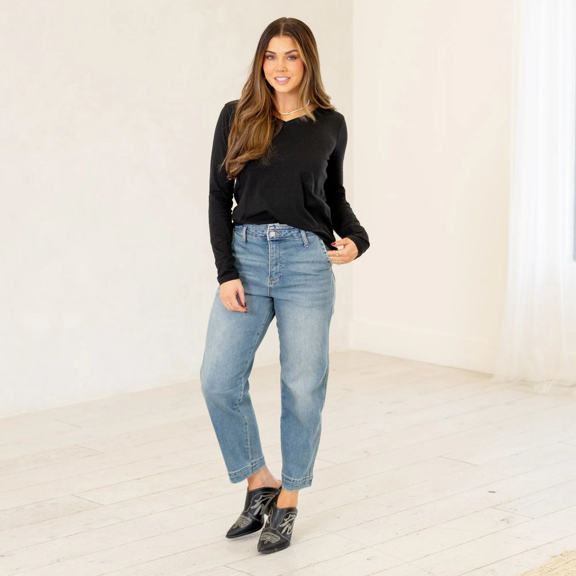 Devina Ultra High Rise Tapered  Fit