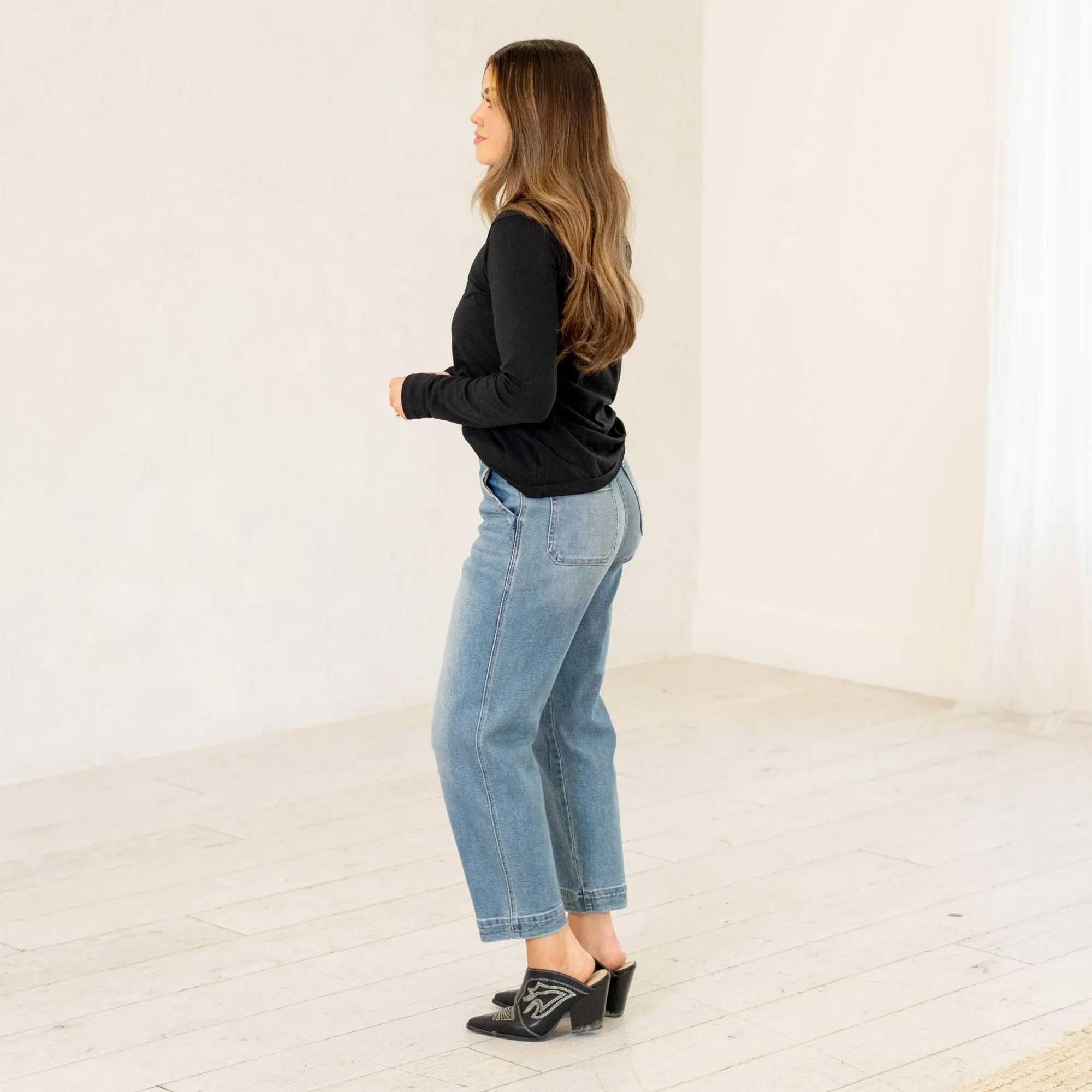 Devina Ultra High Rise Tapered  Fit