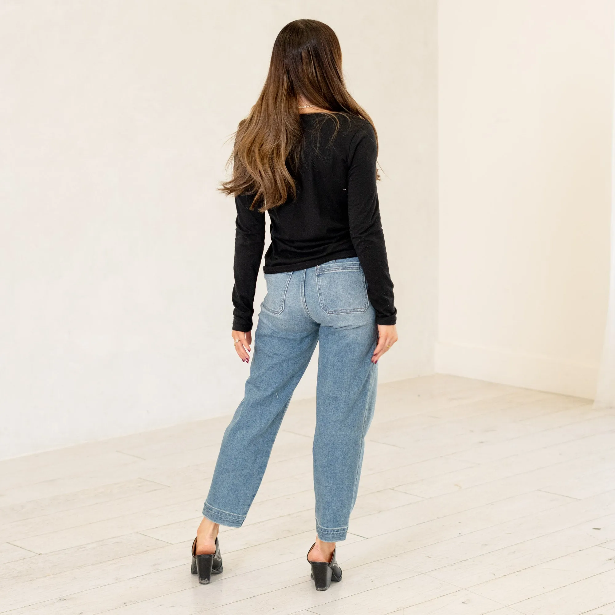 Devina Ultra High Rise Tapered  Fit