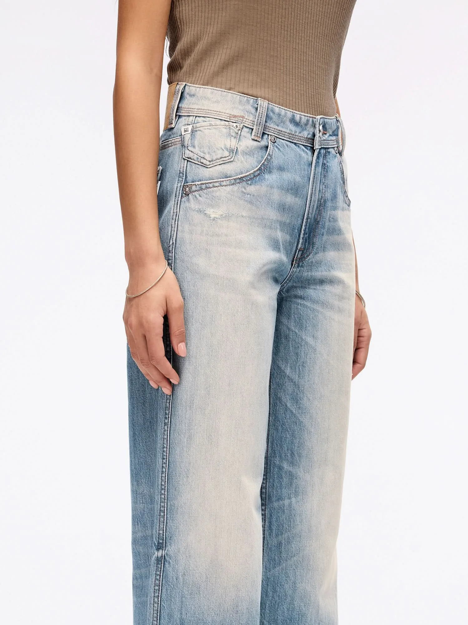 Distressed Straight-fit Jeans-251