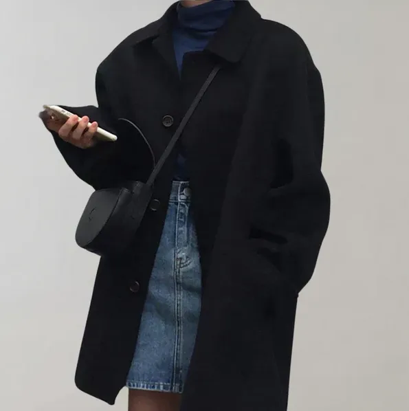 Elegant women's coat, Coraline: a timeless design