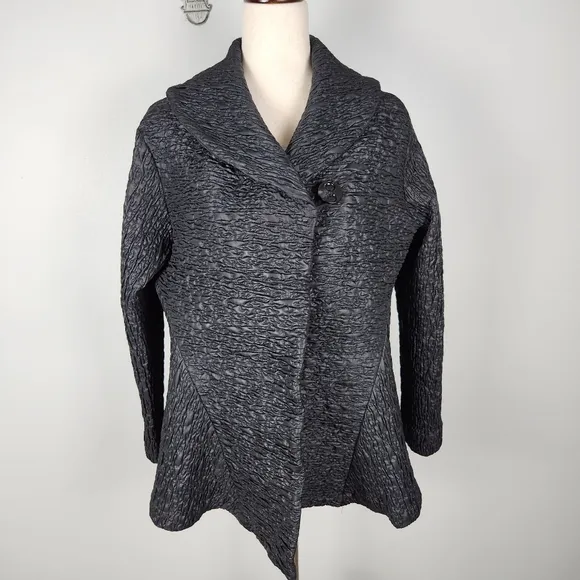 EUC NICHE Nilgun Derman Coat Jacket Size Small