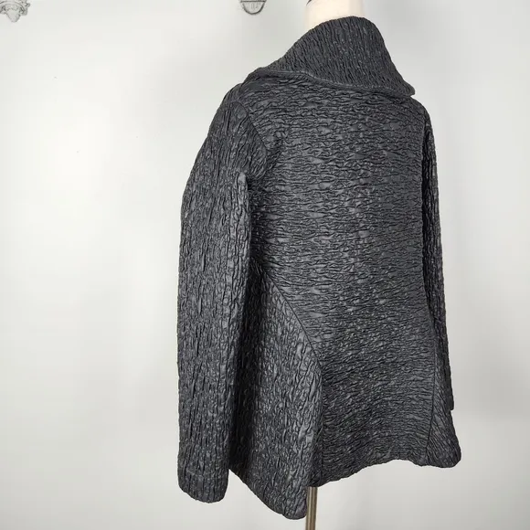 EUC NICHE Nilgun Derman Coat Jacket Size Small