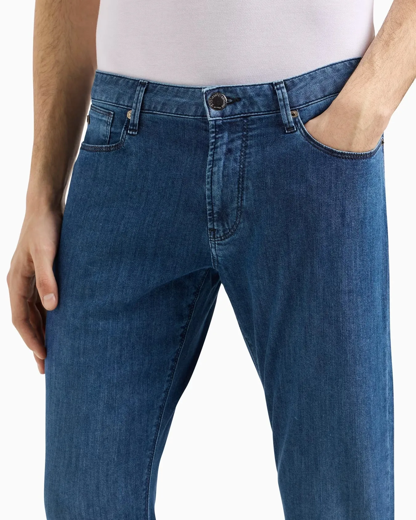 J06 Slim Fit Jeans