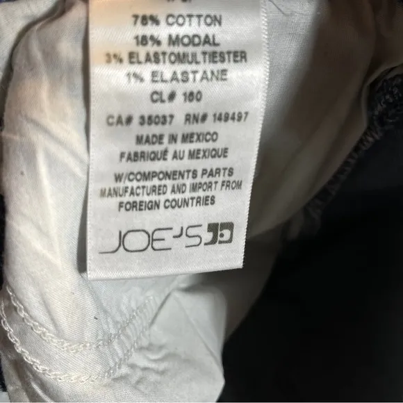 Joe’s Jeans The Charlie high rise skinny ankle Blue Size 26