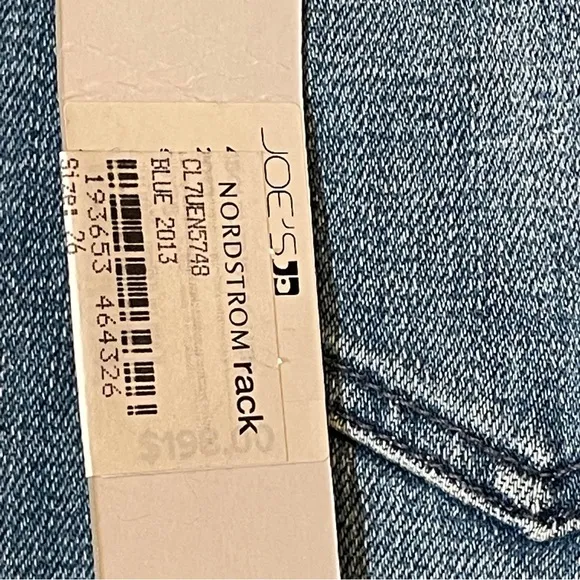 Joe’s Jeans The Charlie high rise skinny ankle Blue Size 26