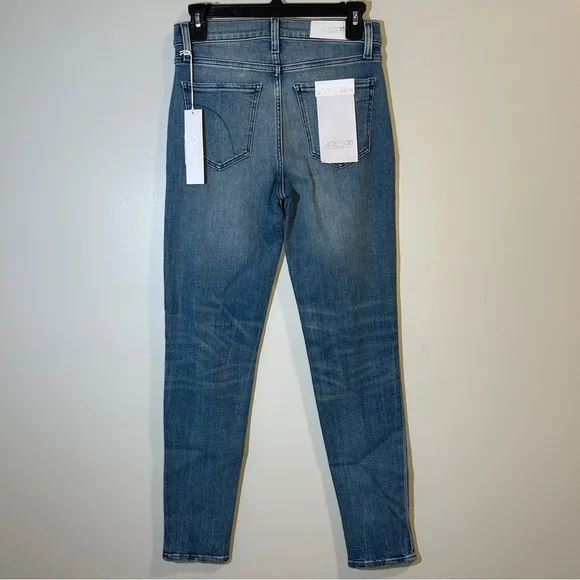 Joe’s Jeans The Charlie high rise skinny ankle Blue Size 26