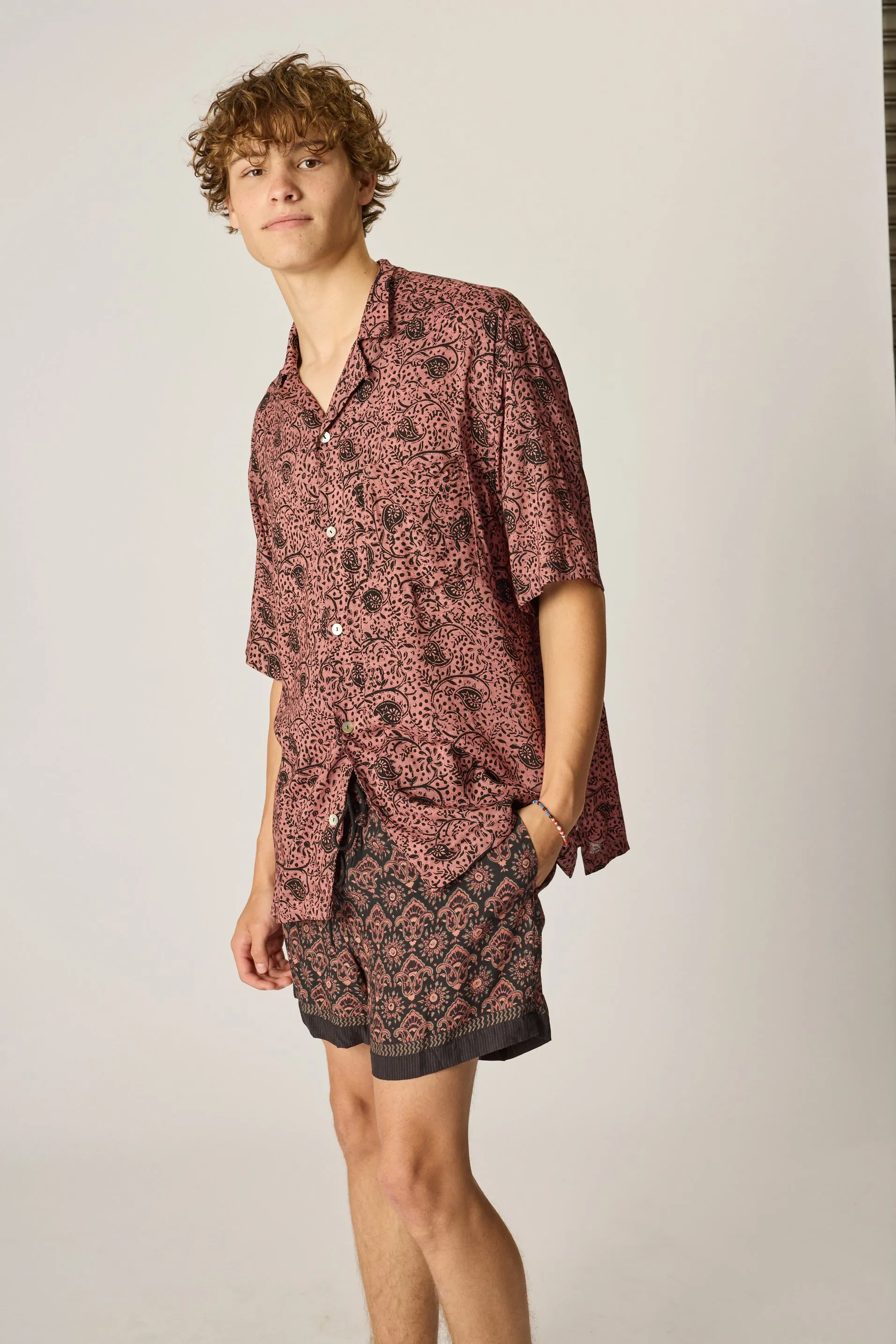 KEV SHORT (UNISEX)