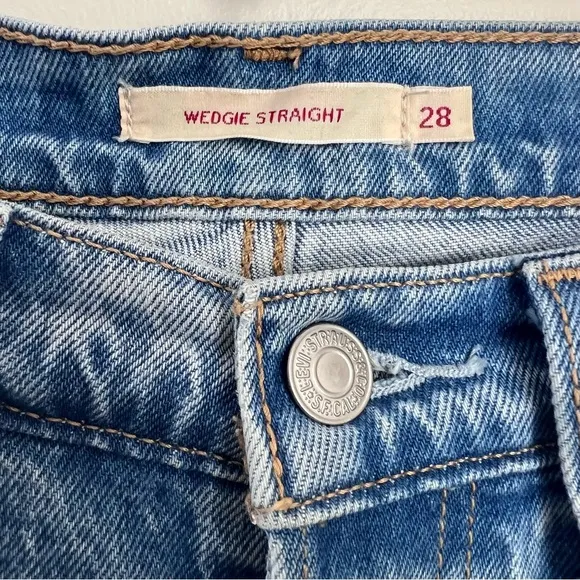 LEVI’s wedgie straight fit JEANS