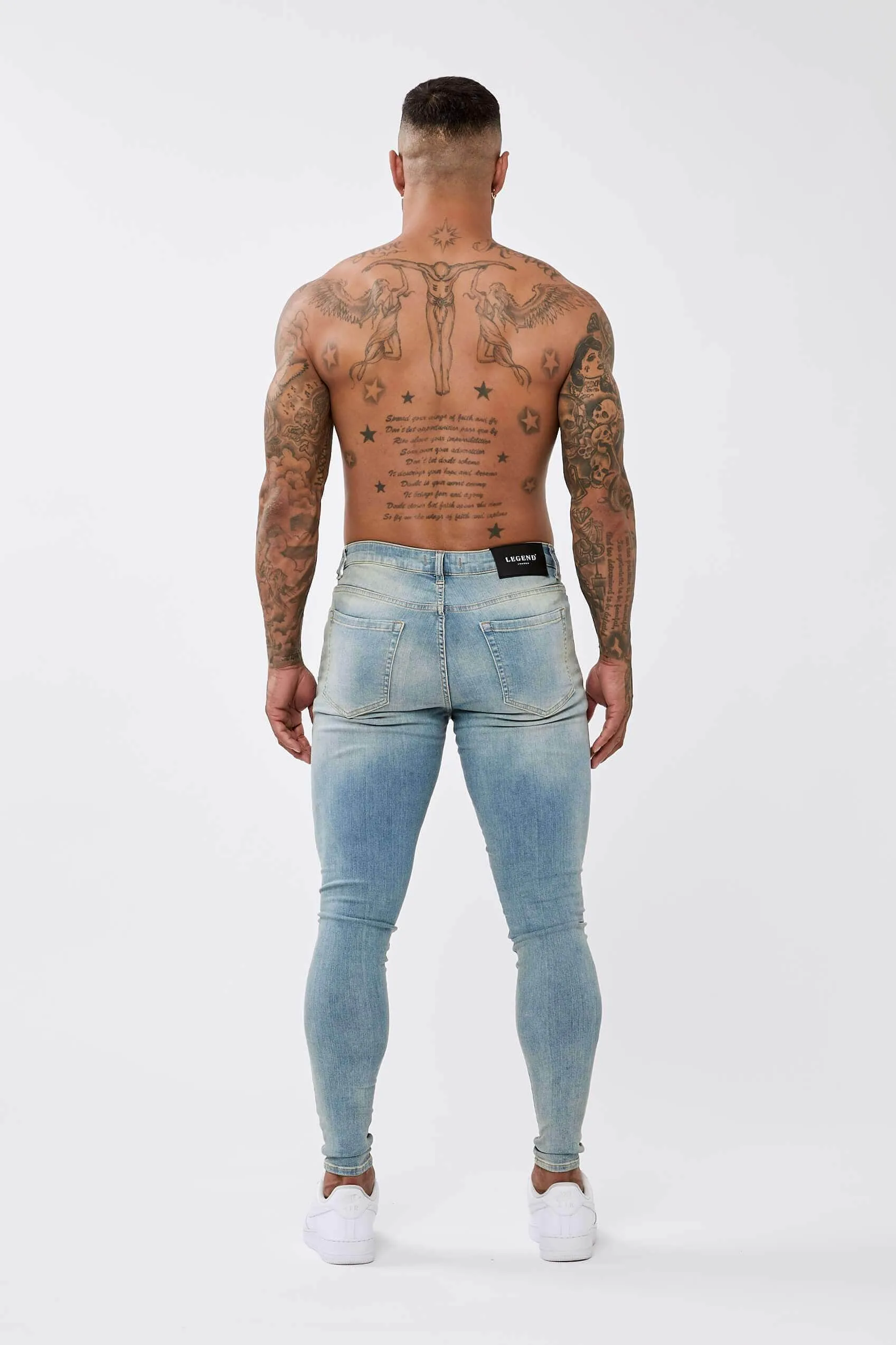 LIGHT WASHED SAND BLUE - SPRAY ON JEANS