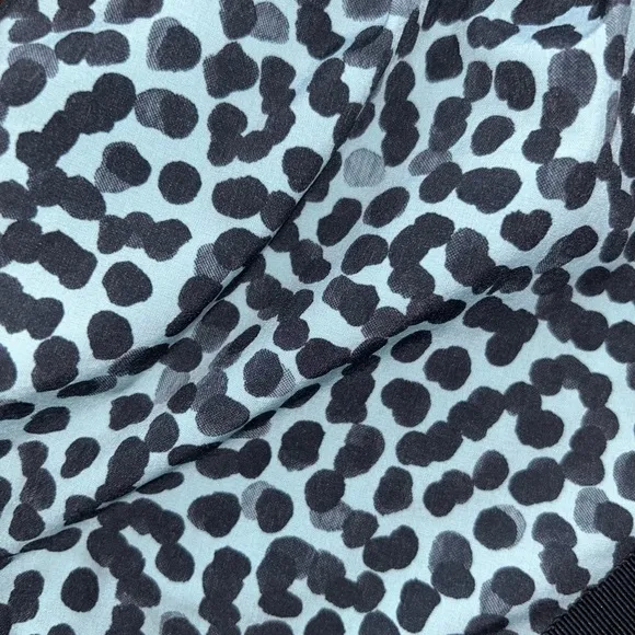 Lululemon Spring Break Away Short *4-way Stretch Ace Spot Tranquil Blue Black4
