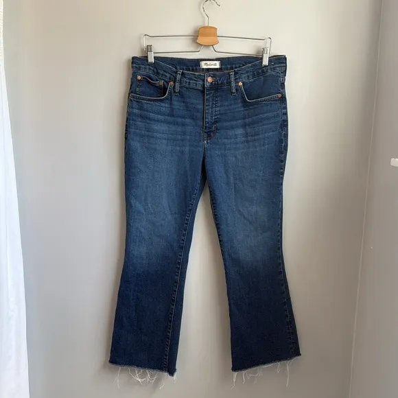 Madewell Mid-Rise Kick Out Jeans SZ 32