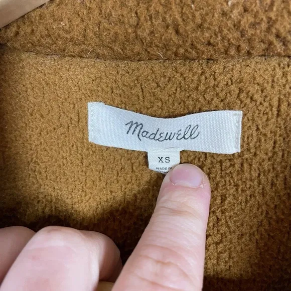 Madewell (Re)sourced Fleece Quilted Pocket Popover Jacket in Brown/Blue Size XS
