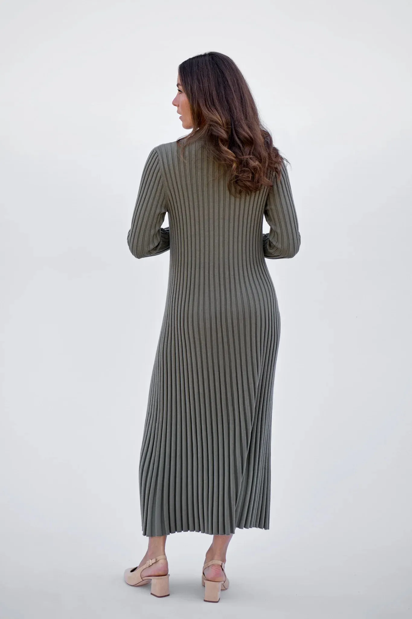 Maxted - Button Down Dress in Army Green