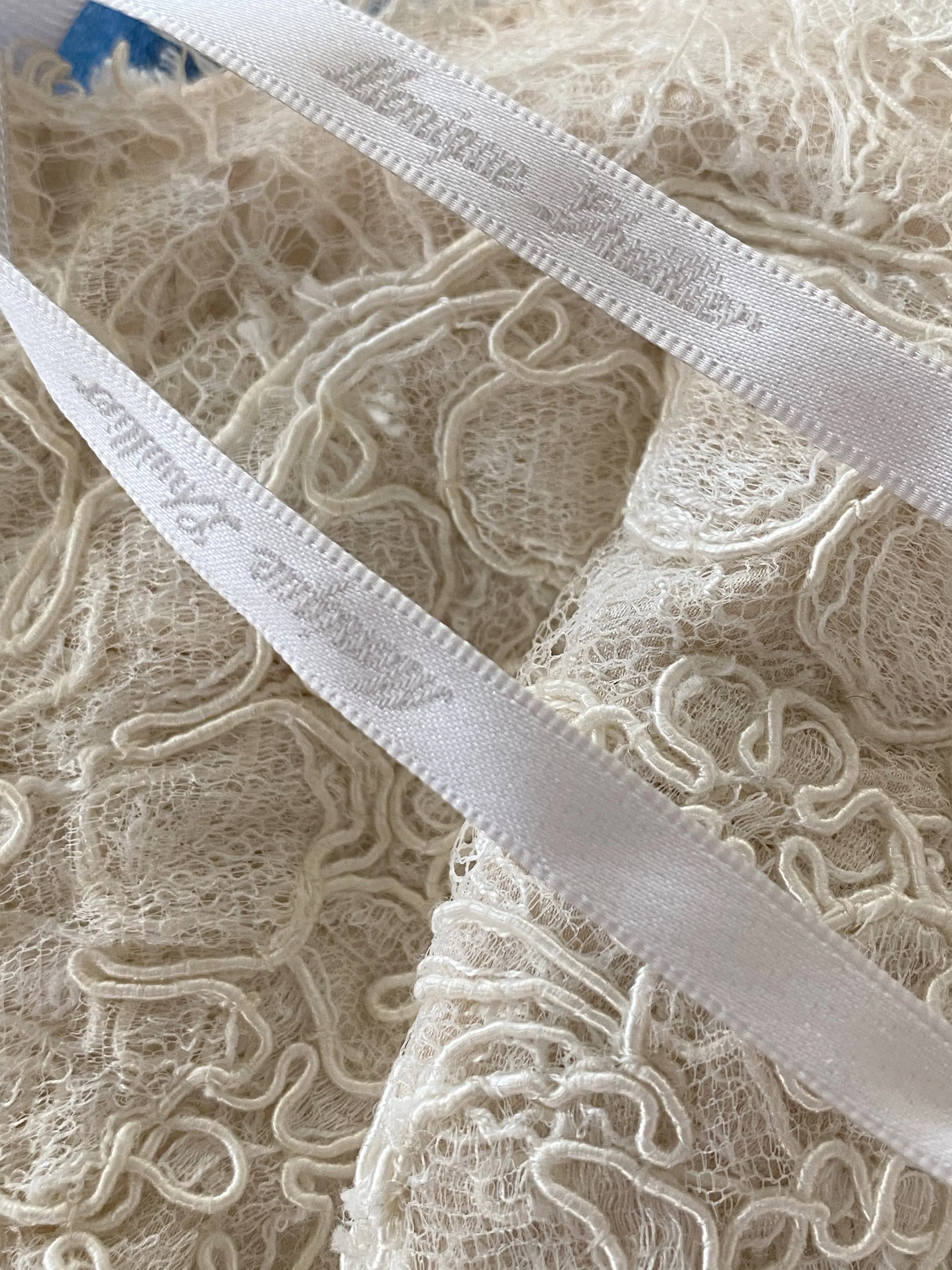 Monique Lhuillier Wedding Dress