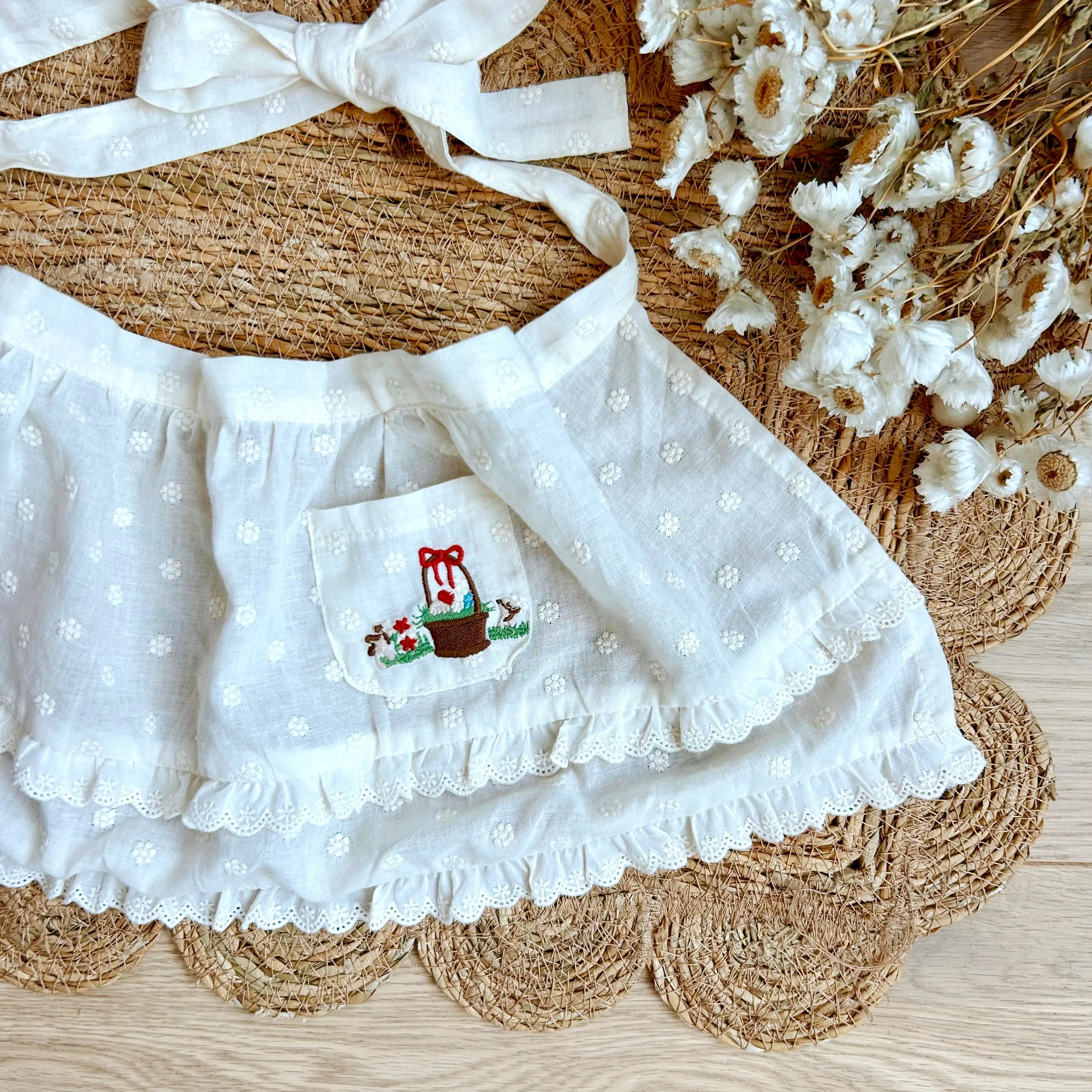 Neneru Fairy Apron