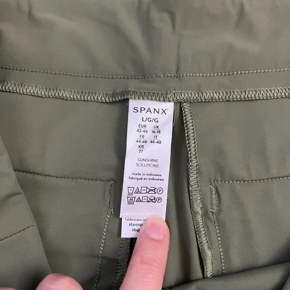 NEW Spanx Sunshine Shorts - 4”, UPF 50  Canopy Green 164sn