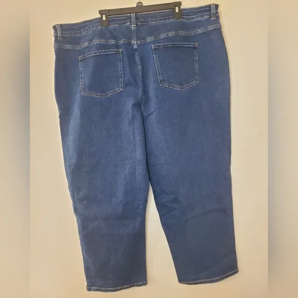 NWT Universal Standard Straight Leg Jeans Dark Wash Stretch Size 26