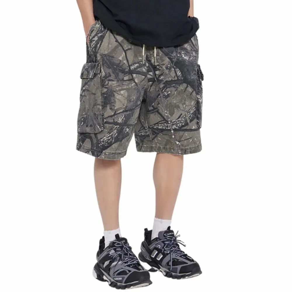 "High Street Camo Cargo" Shorts