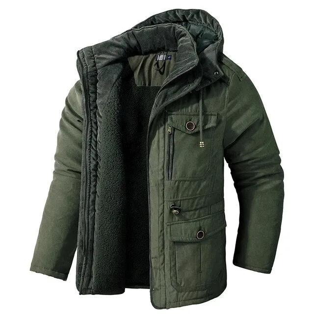 Robust men's jacket with warm inner lining and stylish design