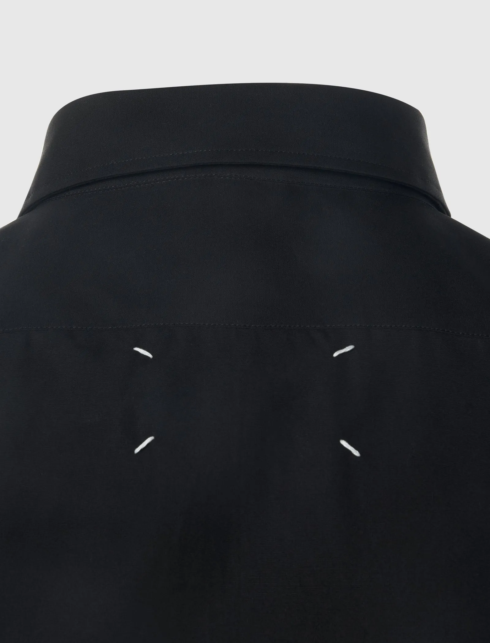 SHORT SLEEVED SHIRT