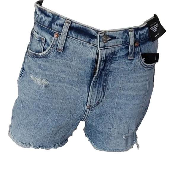 SILVER JEANS UNIVERSAL FIT HIGH RISE SHORT  W29/ L3