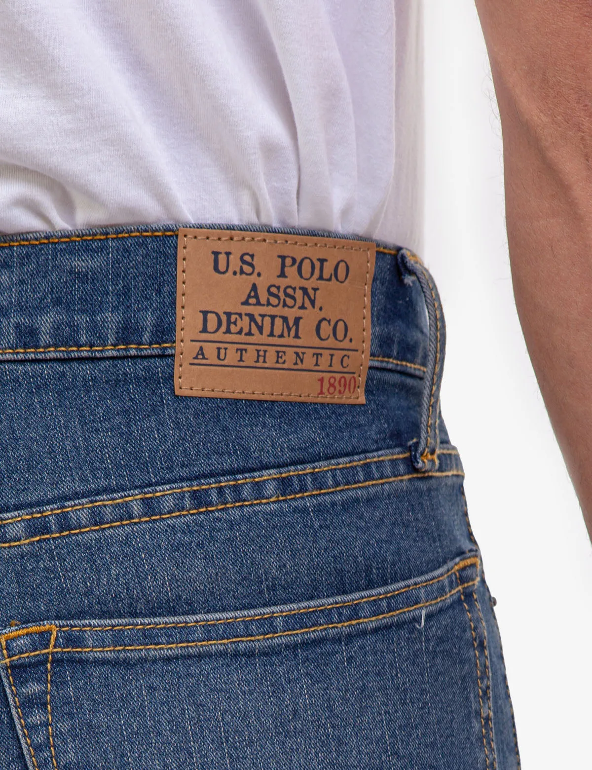 SKINNY STRETCH FIT JEANS