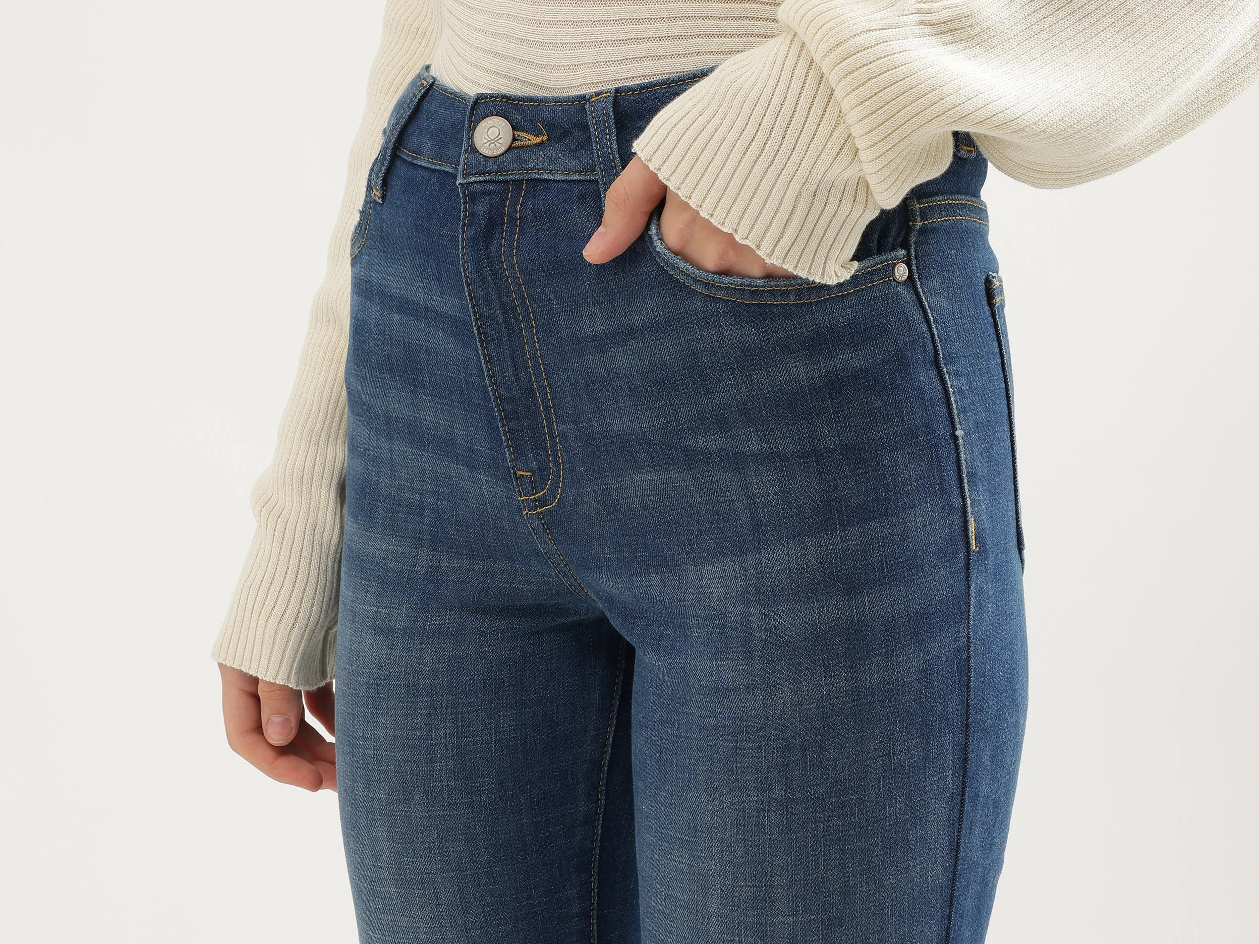 Solid Boot Leg Fit Jeans