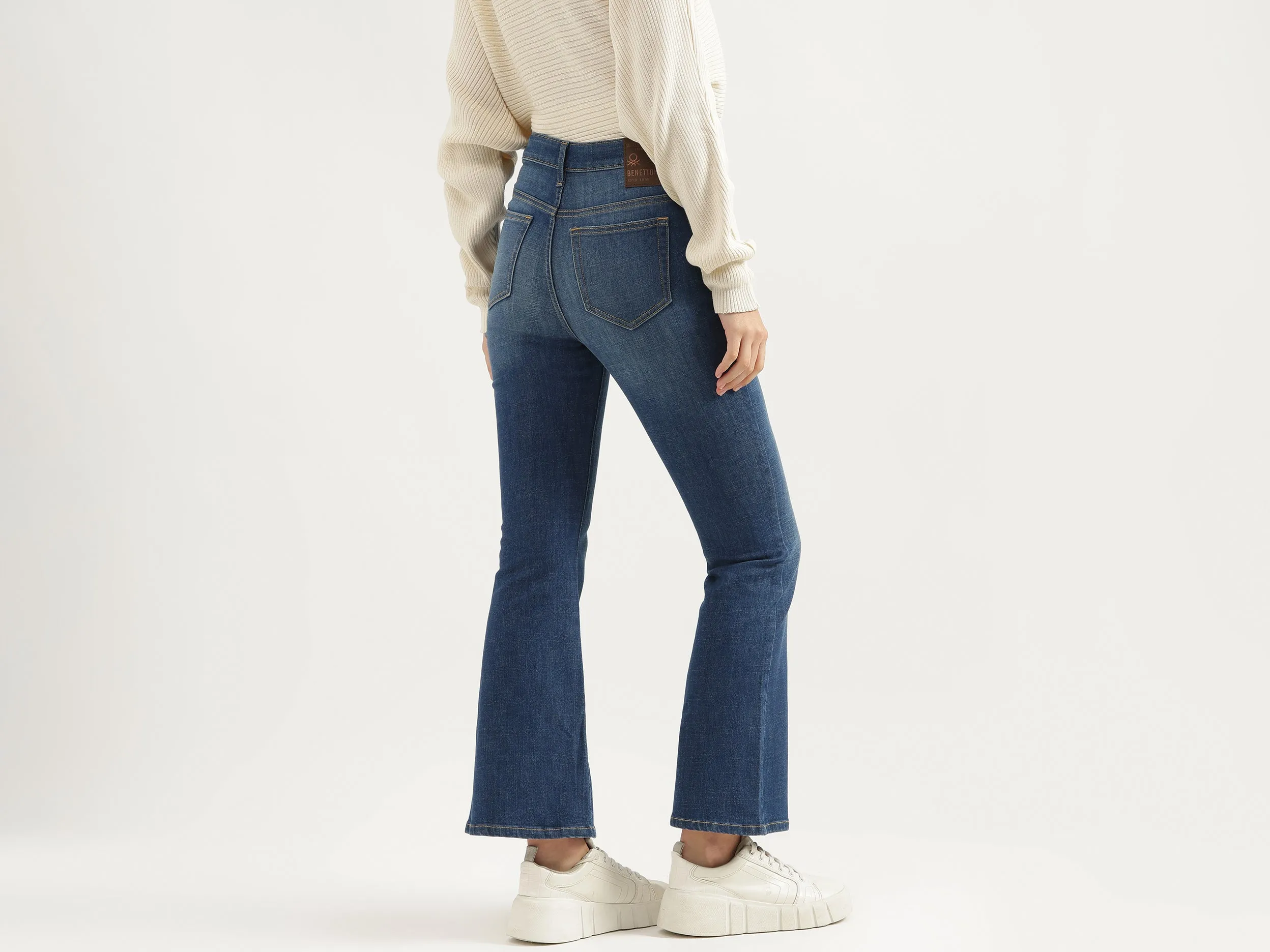Solid Boot Leg Fit Jeans