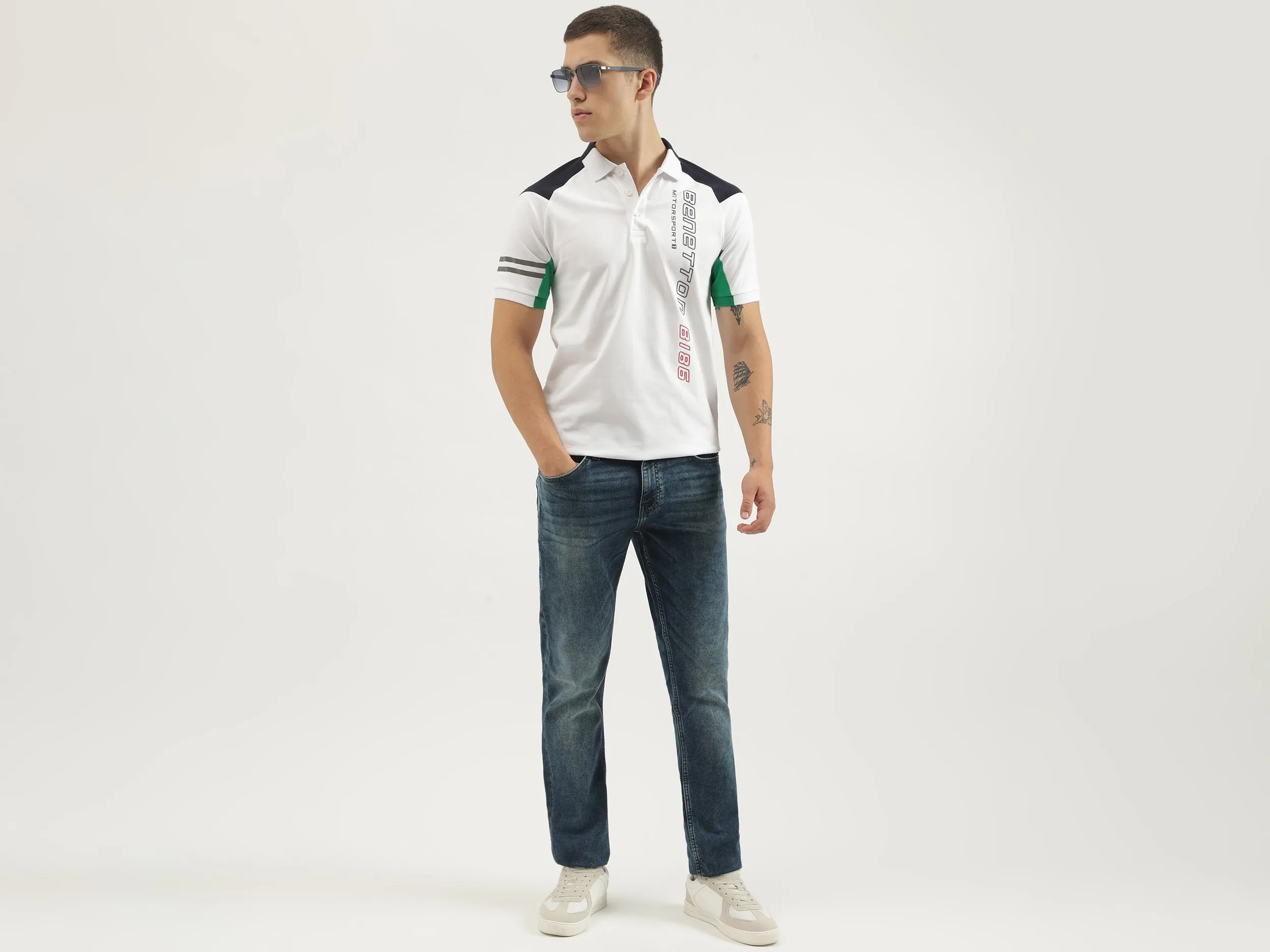 Solid Slim Fit Jeans