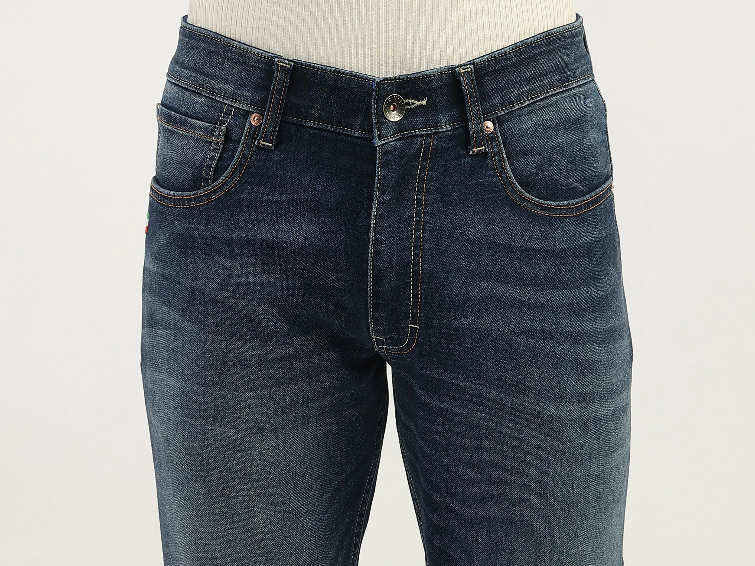 Solid Slim Fit Jeans