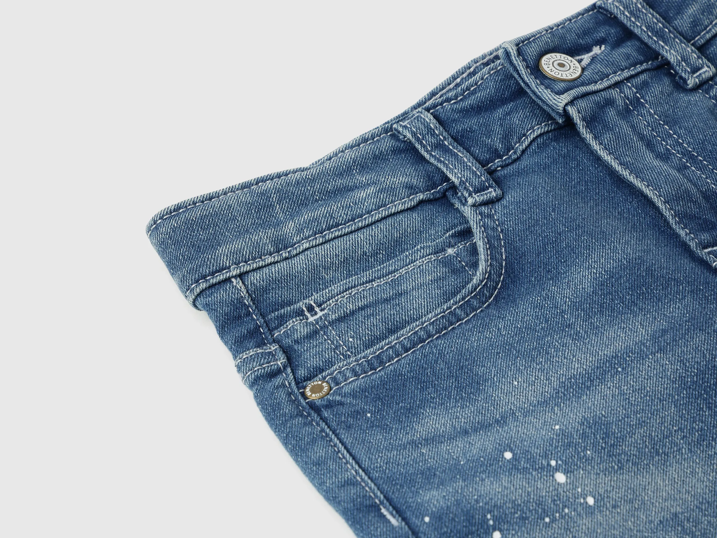 Solid Straight Fit Denim Jeans