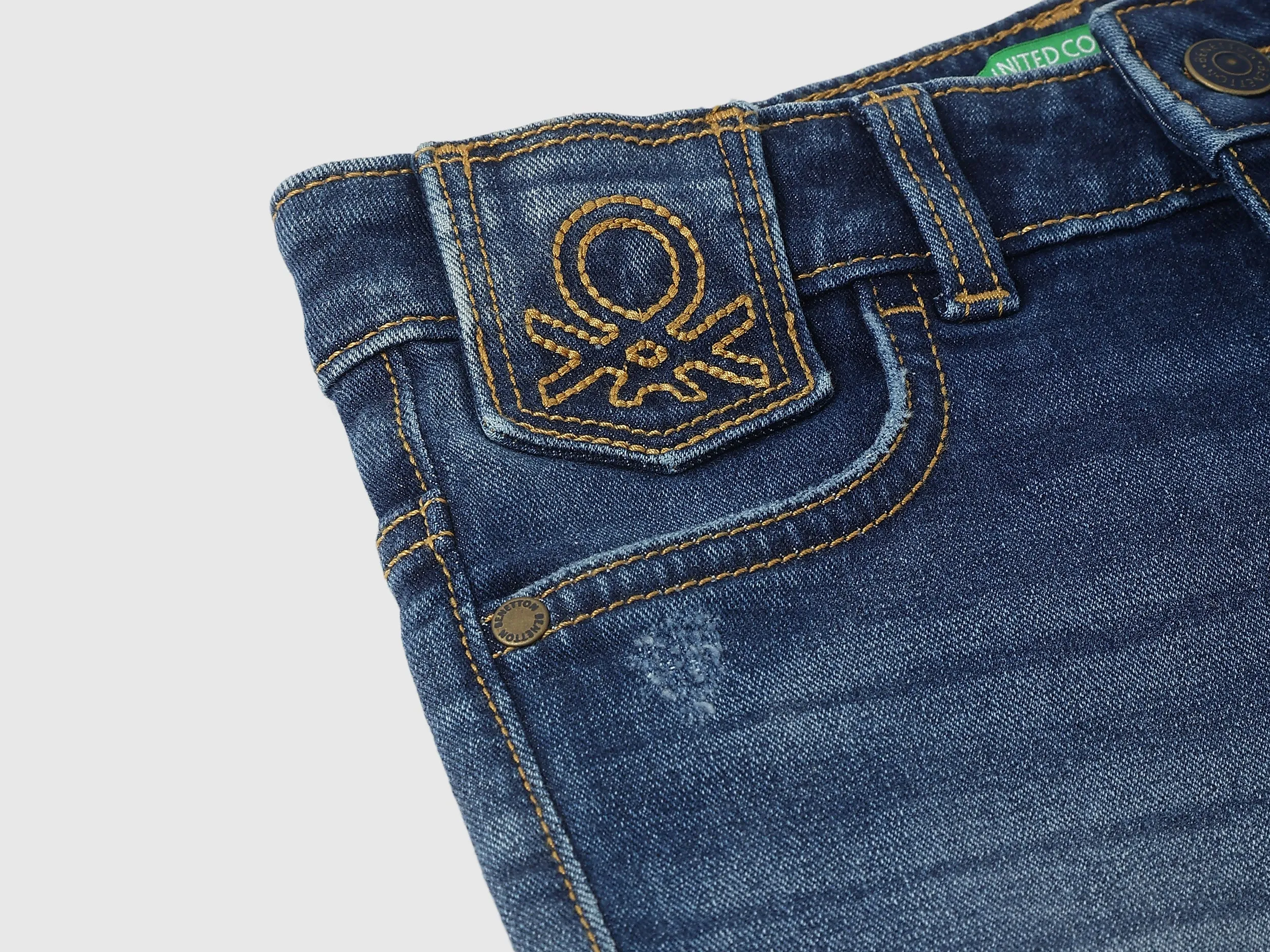 Solid Straight Fit Jeans