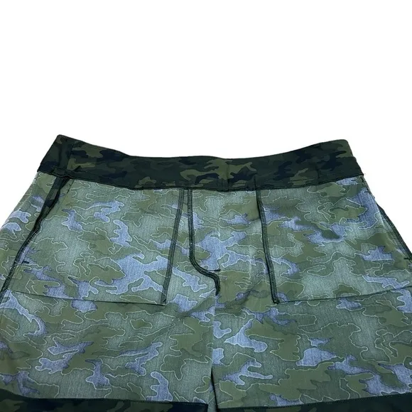 Spanx Green Camo Sunshine Shorts 6” Sz.1X