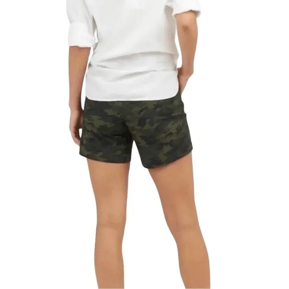 Spanx Green Camo Sunshine Shorts 6” Sz.1X