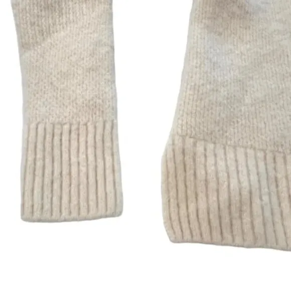 St. John Ivory Cashmere Silk Sweater Drawstring Neck Metal/Fabric‎ Size Small