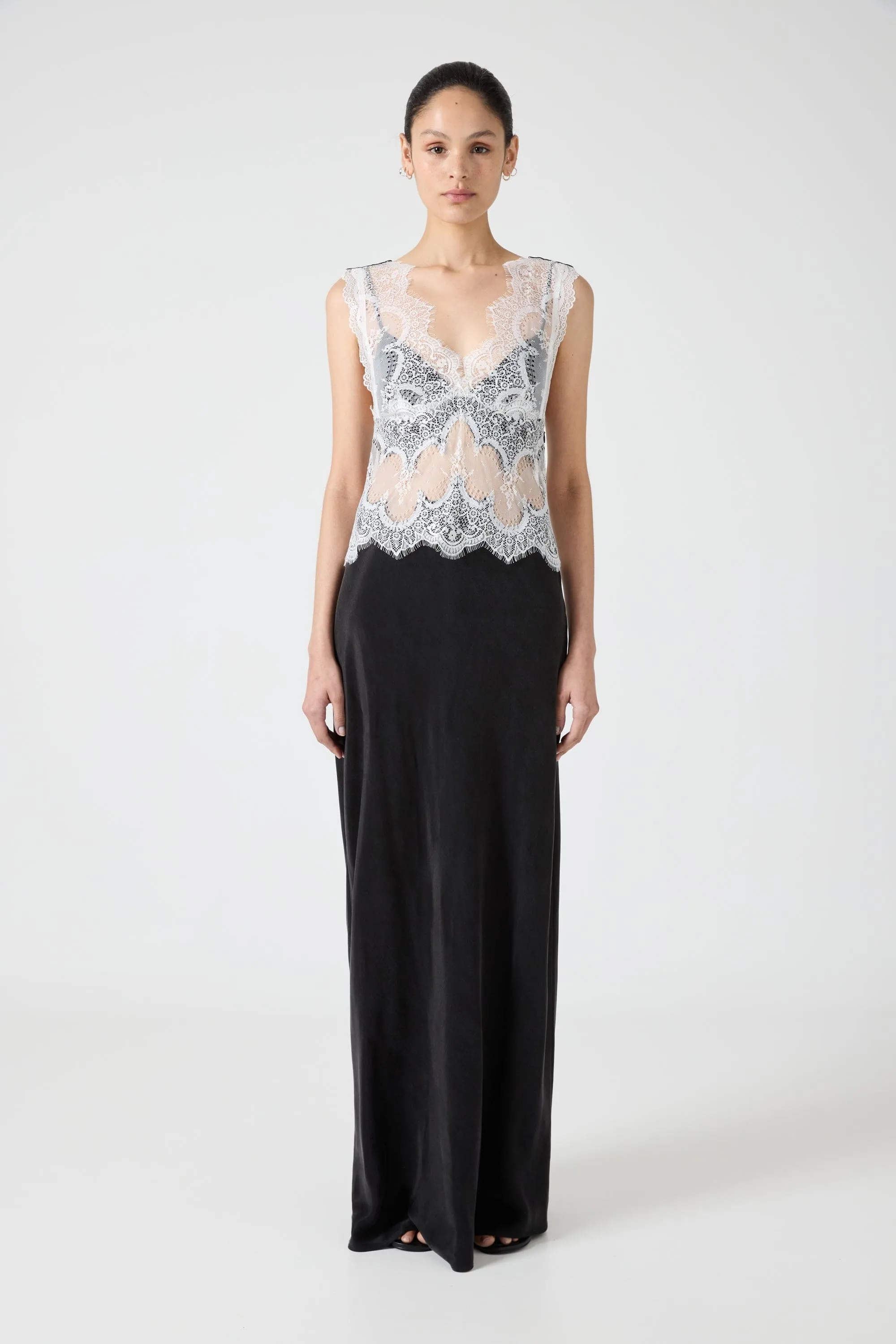 VISIONS LACE FLOOR LENGTH DRESS | BLACK & WHITE