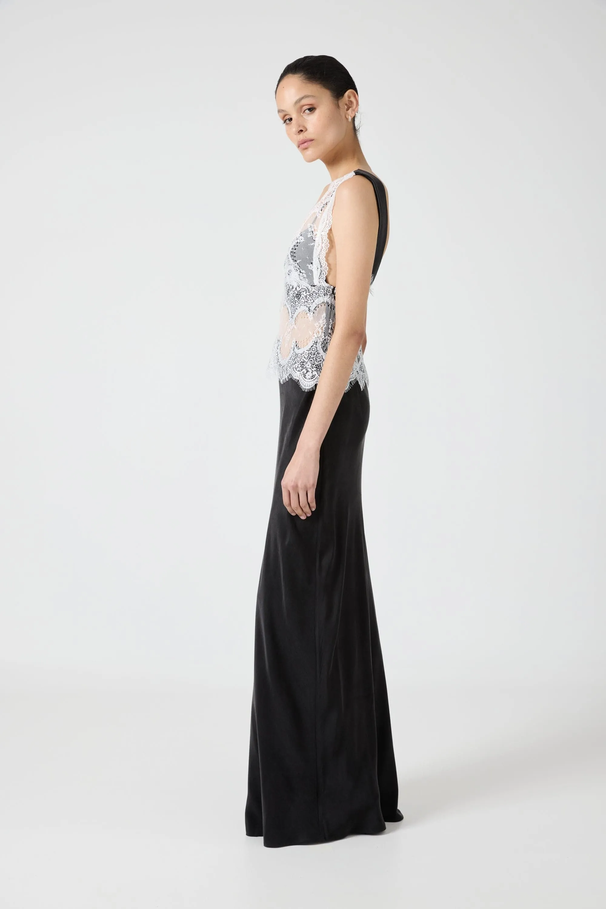 VISIONS LACE FLOOR LENGTH DRESS | BLACK & WHITE
