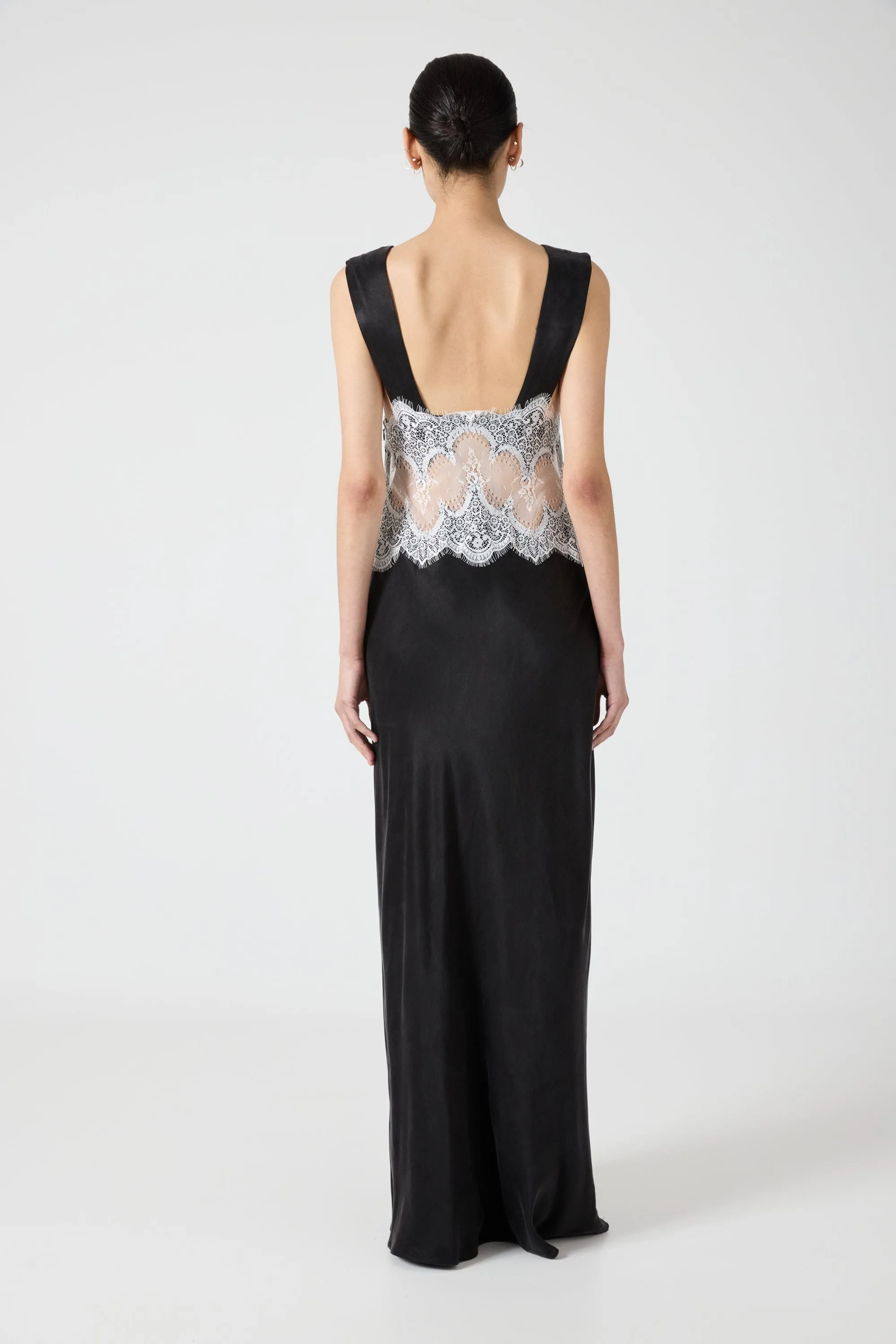 VISIONS LACE FLOOR LENGTH DRESS | BLACK & WHITE