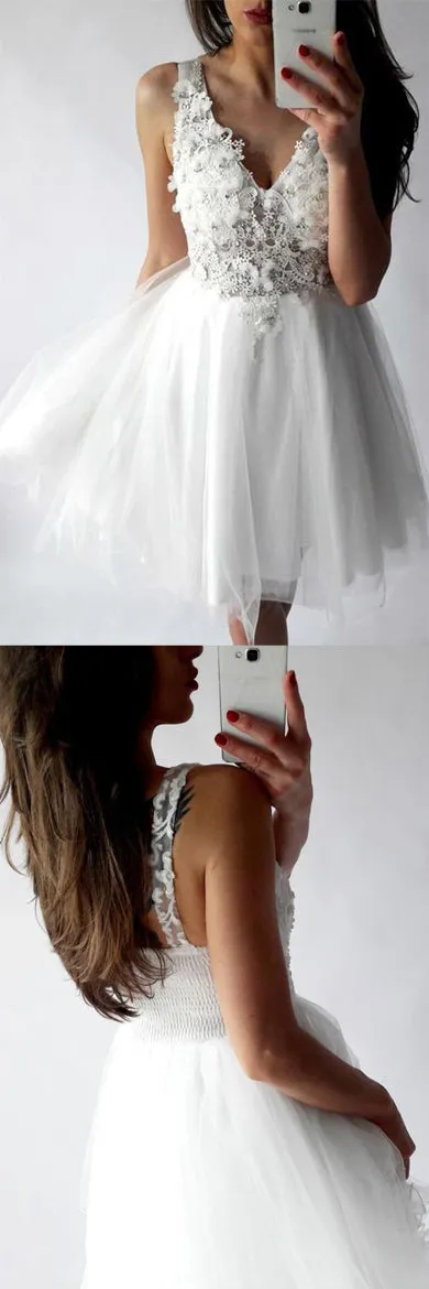 White Tulle A-line V-neck Short Prom Dress, Homecoming Dresses with Appliques, SH340