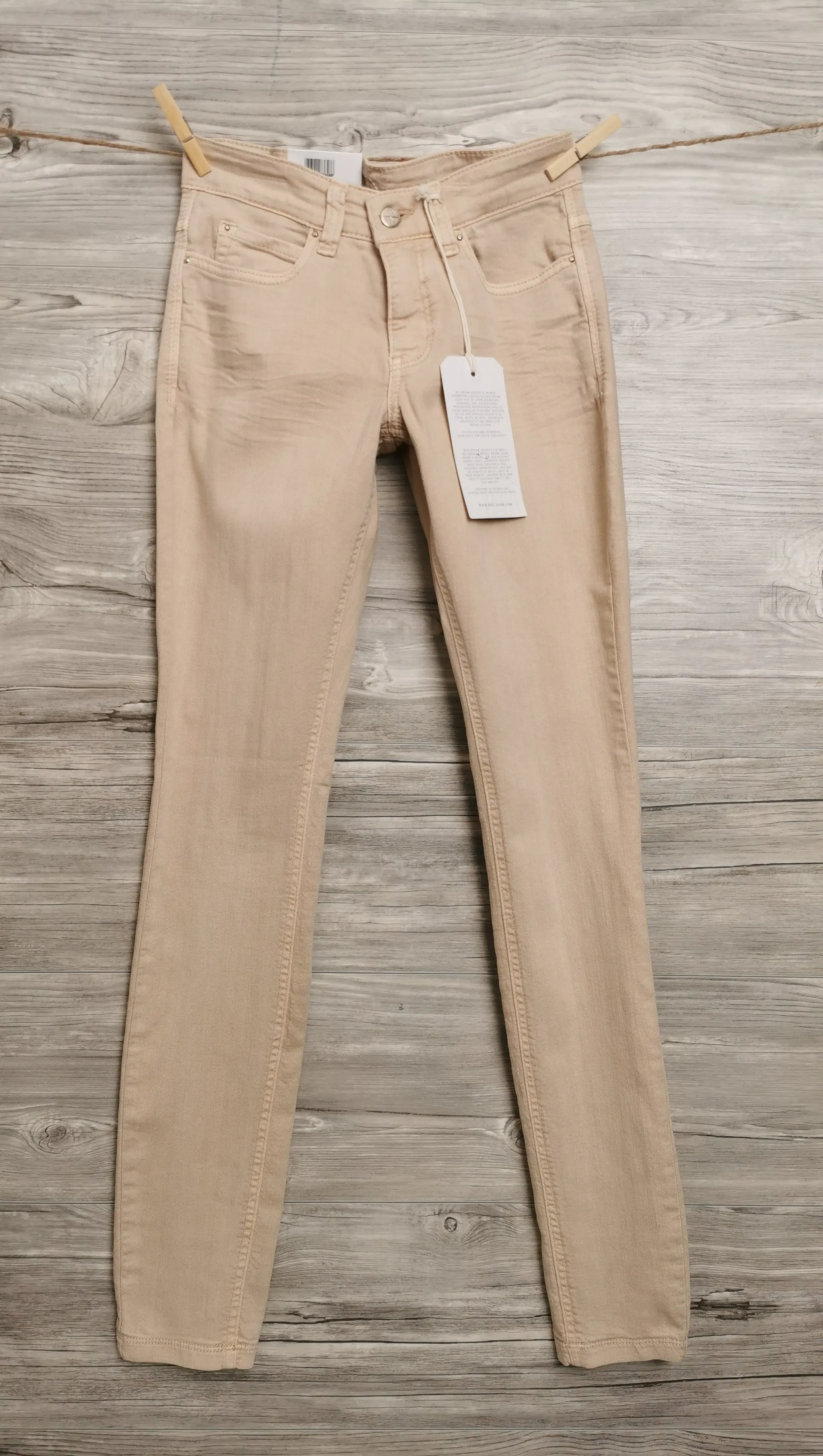 WOMENS SIZE 2 / 32 - MAC Jeans, Dream Skinny NWT B4